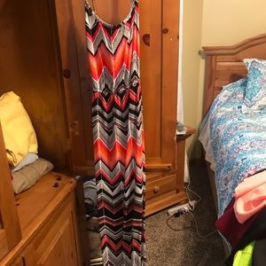 Francesca’s Maxi dress size M